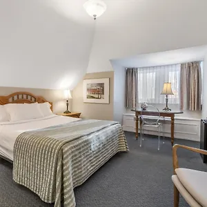 Hotel Manoir De La Tour